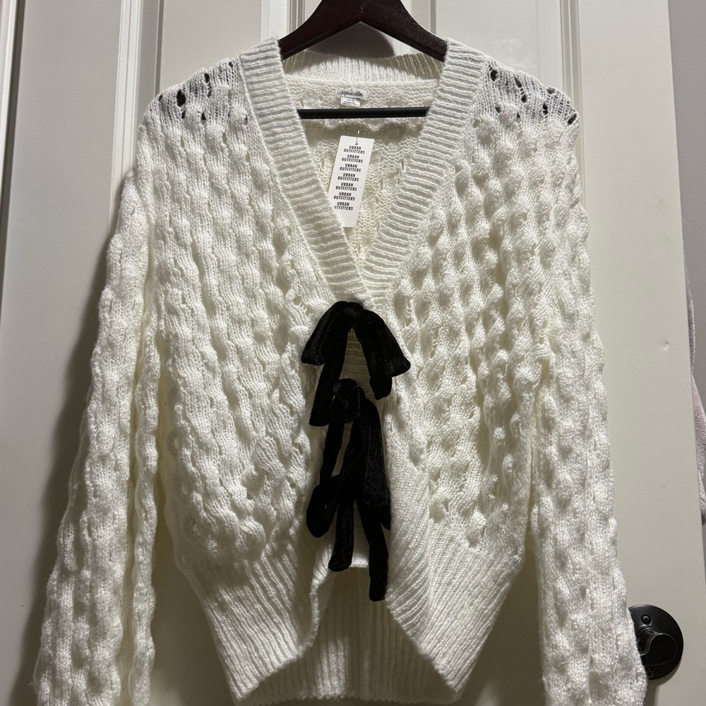 Cora Bow Cardigan Kimchi Blue by Urban Outfitters - Picture 8 of 14